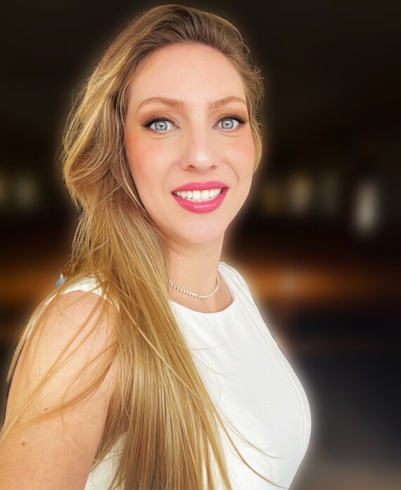 Psi Flávia Freire Leão